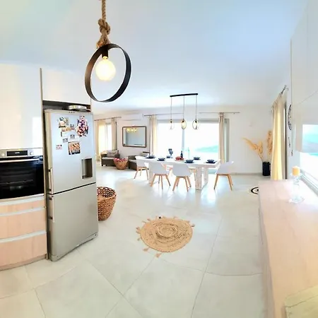 Luxury Magic View Villa Lefkes (Paros)