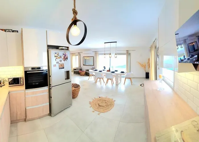 Luxury Magic View Villa Lefkes (Paros)